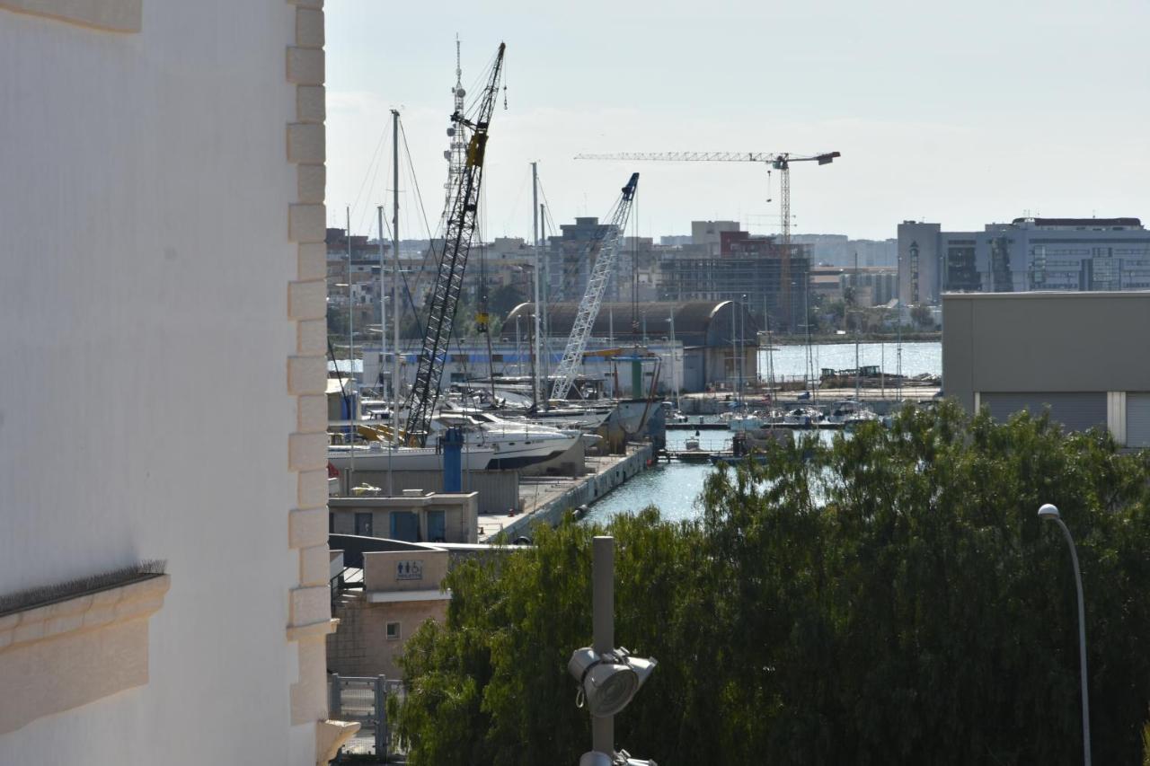 Domida Apartment Bari Dış mekan fotoğraf
